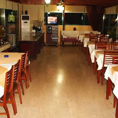 Kutberk Otel 2*
